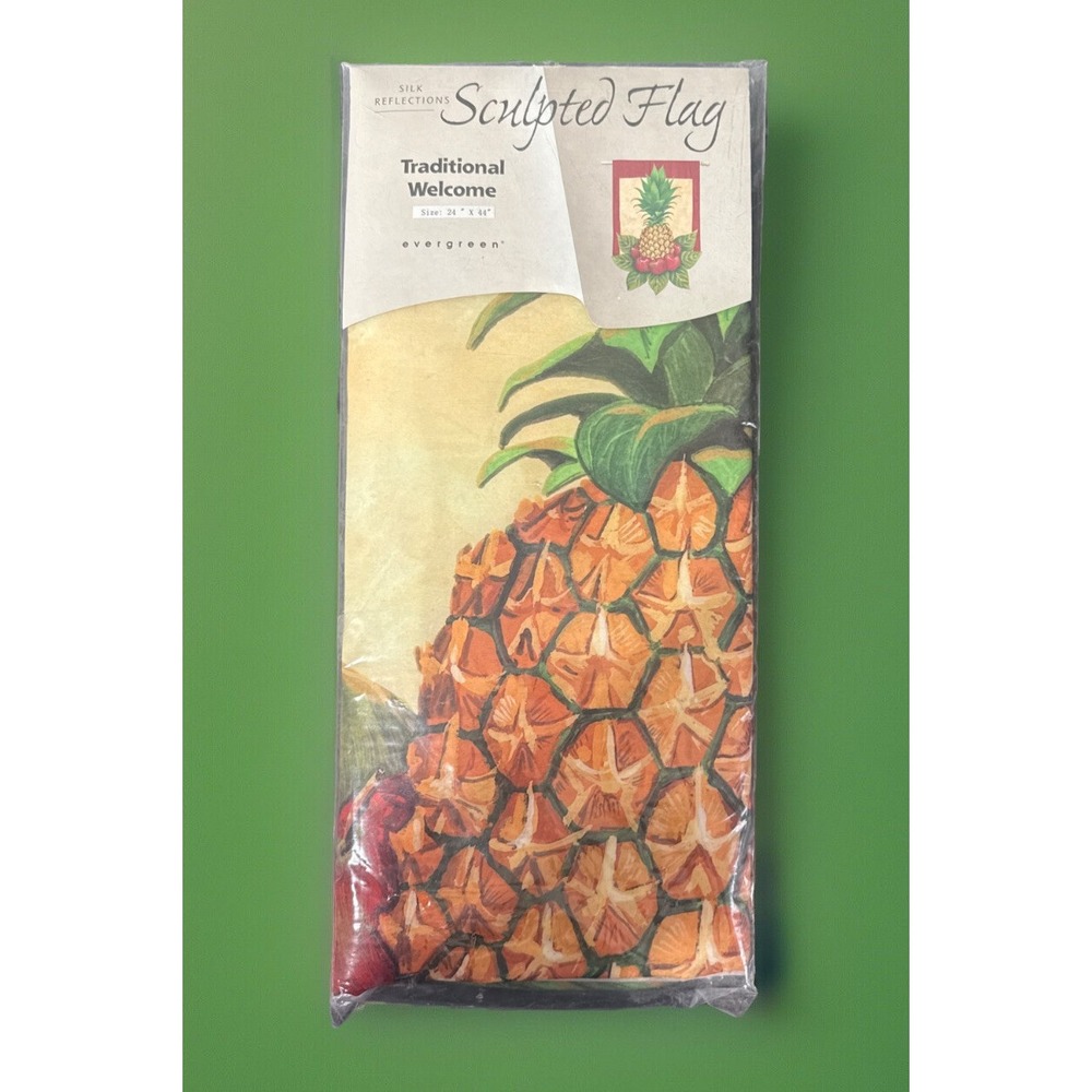 Pineapple Sculpted House Flag Cindy‎ Fornatero Evergreen 24"x44" Silk Reflection